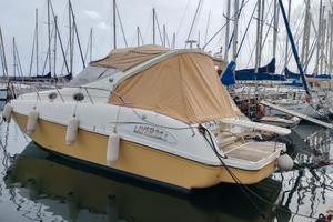 SALPA LAVER 32.5 + 2x170hp KAD VOLVO PENTA (2004)