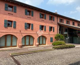 UFFICIO A MONTEBELLUNA
