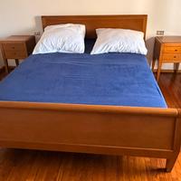 Letto matrimoniale +2 comodini
