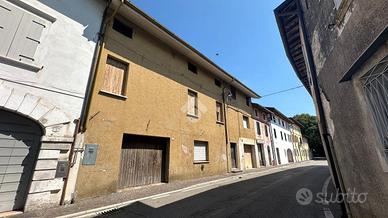 RUSTICO A SAN VITO AL TAGLIAMENTO