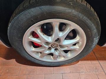 CERCHI E GOMME ALFA ROMEO 147 