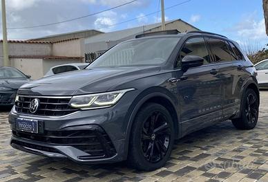 Volkswagen Tiguan R-Line 2.0 TDI 150CV DSG Tetto