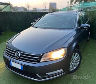 Volkswagen PASSAT 2013 METANO STATION WAGON