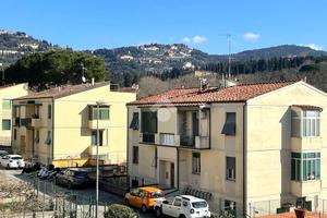 4 LOCALI A FIRENZE