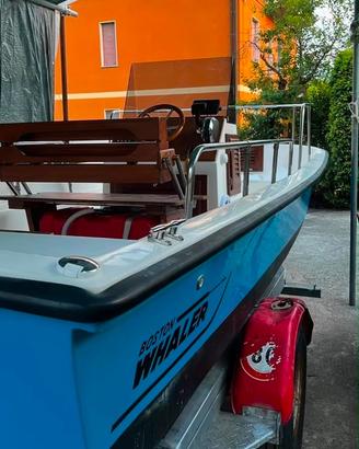 Barca Boston whaler 17 montauk