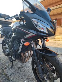 Yamaha FZ6 Fazer 600 S2