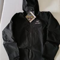Giacchetto Arc' Teryx in Gore Tex  tg. L