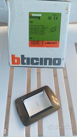 placche per interruttore 