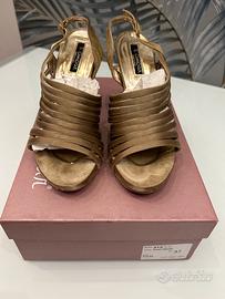 Scarpe raso beige tacco 10 marca L’amour