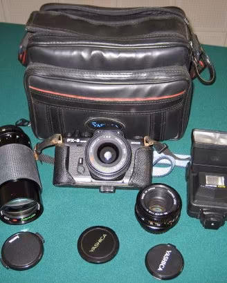 Corredo fotografico YASHICA FX3/2000 vintage