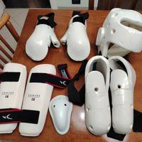 Protezioni sport combattimento