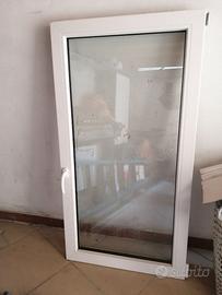 Infissi in PVC H 150cm/ L 80cm