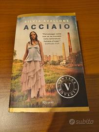 Acciaio di Silvia Avallone 