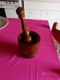 Piccolo mortaio in legno