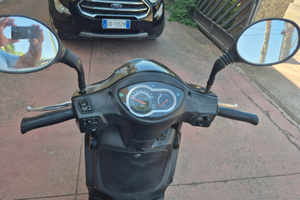 Vendita scoouter symponi 50 hl