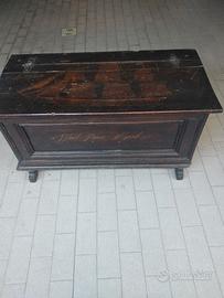Cassapanca antica (' 800)