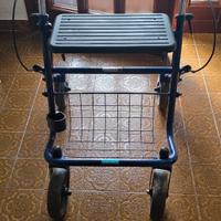 Deambulatore pieghevole