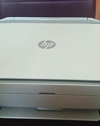 Stampante multifunzione HP DeskJet 2720e