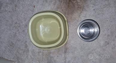 Ciotole e lettino
