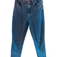 jeans mom 