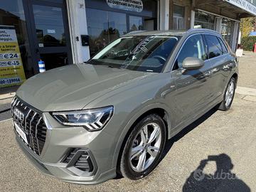 AUDI Q3 40 TFSI quattro S tronic S line edition