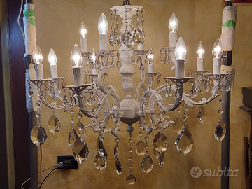 Lampadario 12 luci con gocce di cristallo