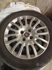 Cerchi e gomme punto