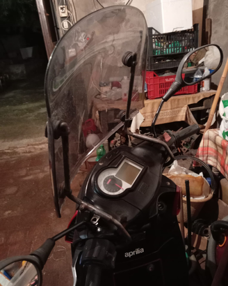 Scooter aprilia