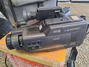 cinepresa a cassetta vintage