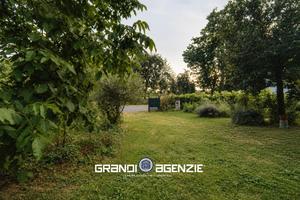 Casa a schiera da reinventare a Giavera del Montel