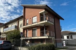 Vendita trilocale con taverna e box doppio