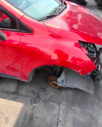 RENAULT CLIO 2014 PARAFANGO ANTERIORE DX