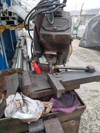 Troncatrice ferro a disco
