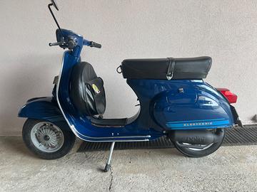 Vespa 125 et3