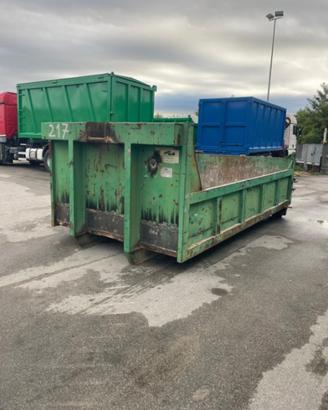 CONTAINER SCARRABILE USATO A CIELO APERTO