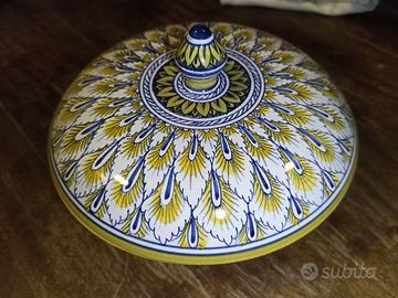 Ciotola, zuppiera con coperchio Deruta.