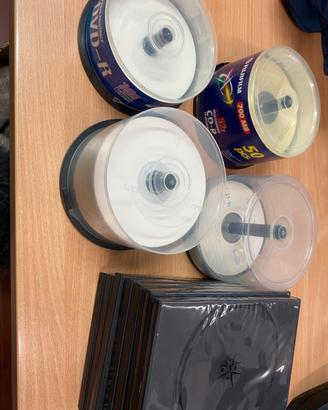 CD-R e DVD-R nuovi verbatim Fujifilm + 7 custodie