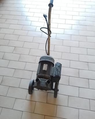 POMPA ENOLOGICA CON TUBO 