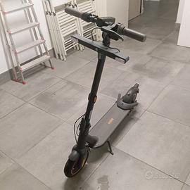 Monopattino elettrico Ninebot g30 max