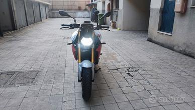 BMW F900R