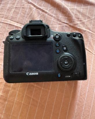 Canon EOS 6D with memory card charger