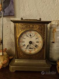 Orologio tedesco da tavolo quadrato