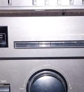  technicis  radio am fm quarts synthenizer 