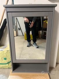 Specchio contenitore come nuovo