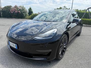 Tesla Model 3 PERFORMANCE DUAL MOTOR LONG RANGE AW