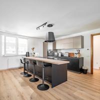 Cucina isola con buffet