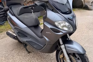 SCOOTER PIAGGIO X9