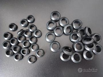 40 gommini passacavo in  blocco