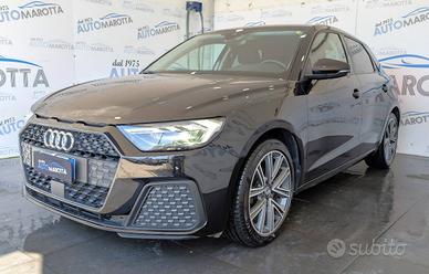 Audi A1 A1 Sportback 25 1.0 Tfsi IDENTITY BLACK