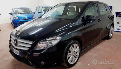 MERCEDES CLASSE B-160 CDI 66.000 KM. 09-2013